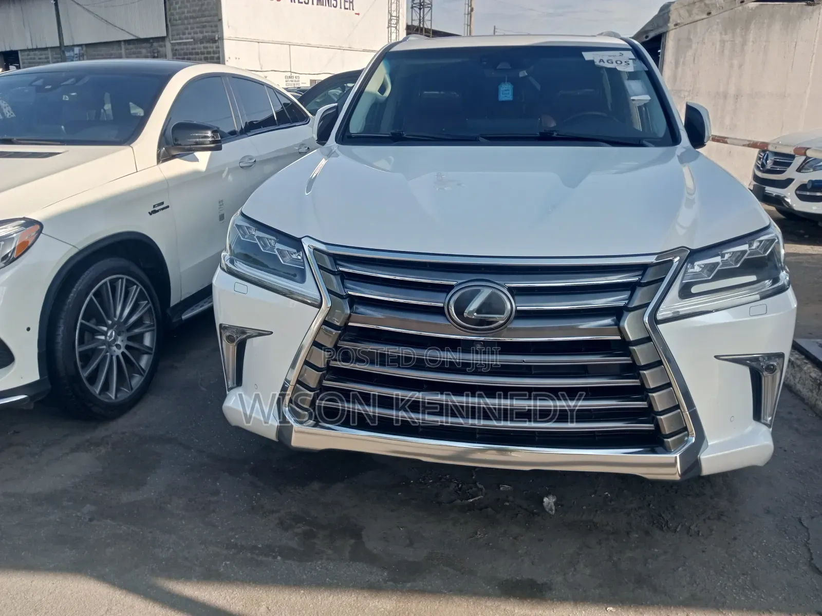 Lexus LX 2019 White