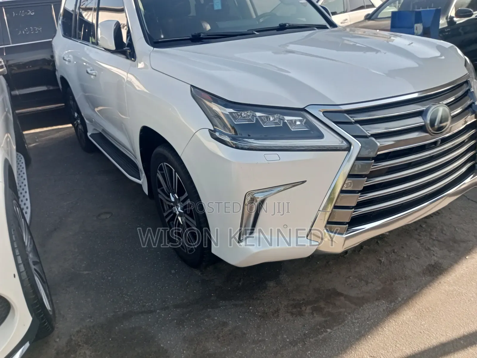 Lexus LX 2019 White
