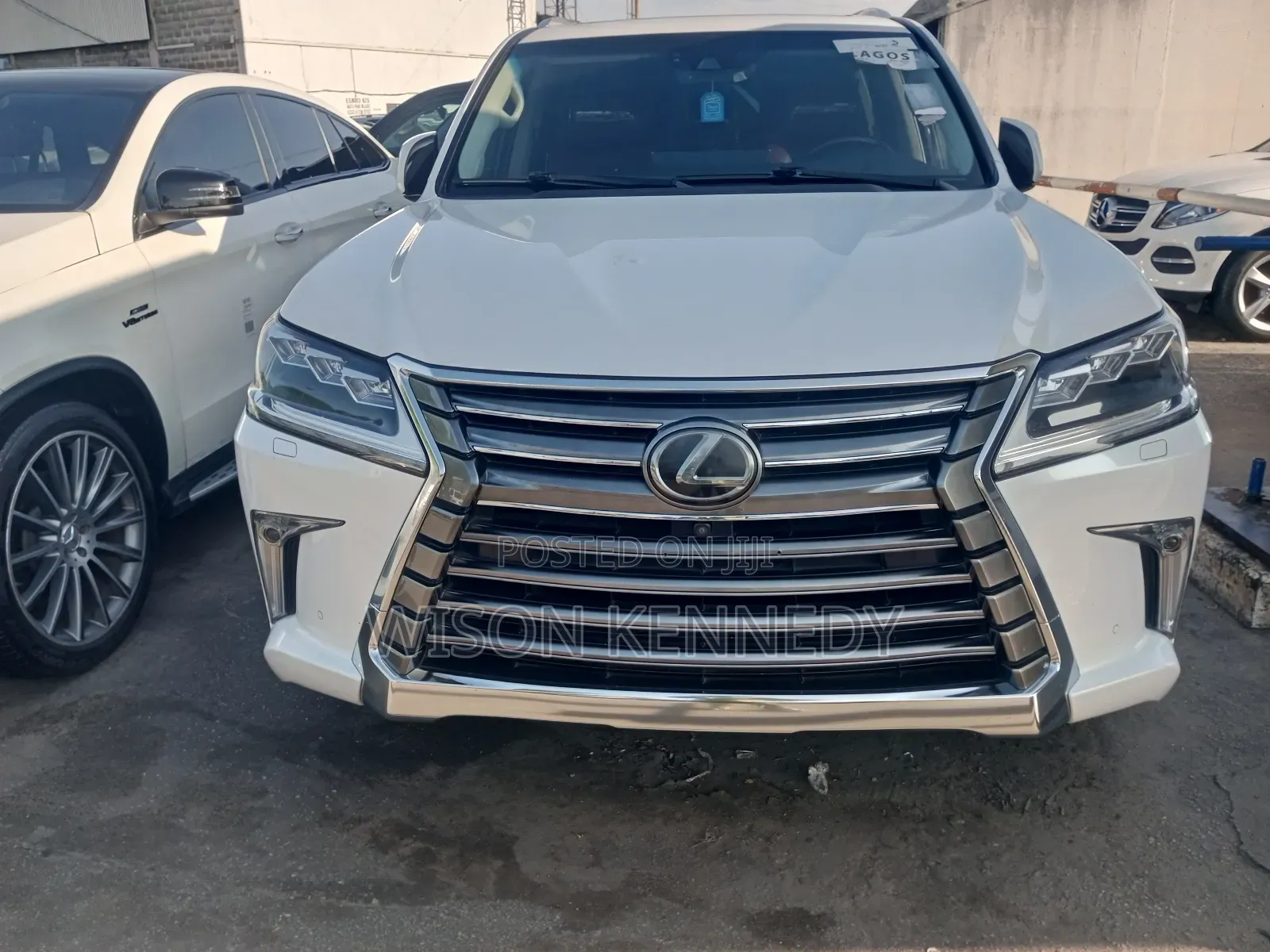 Lexus LX 2019 White