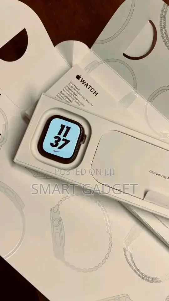Apple Logo Smart Watch