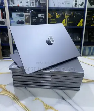 Laptop Apple MacBook Pro 2021 M1 Max 32GB Apple M1 Max SSD 512GB