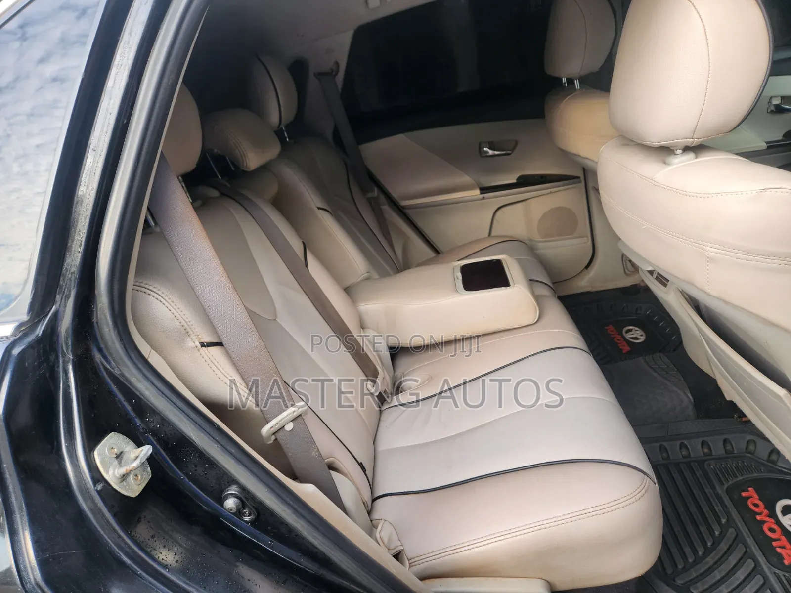 Toyota Venza 2010 Black