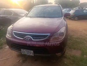 Hyundai Veracruz 2012 Red