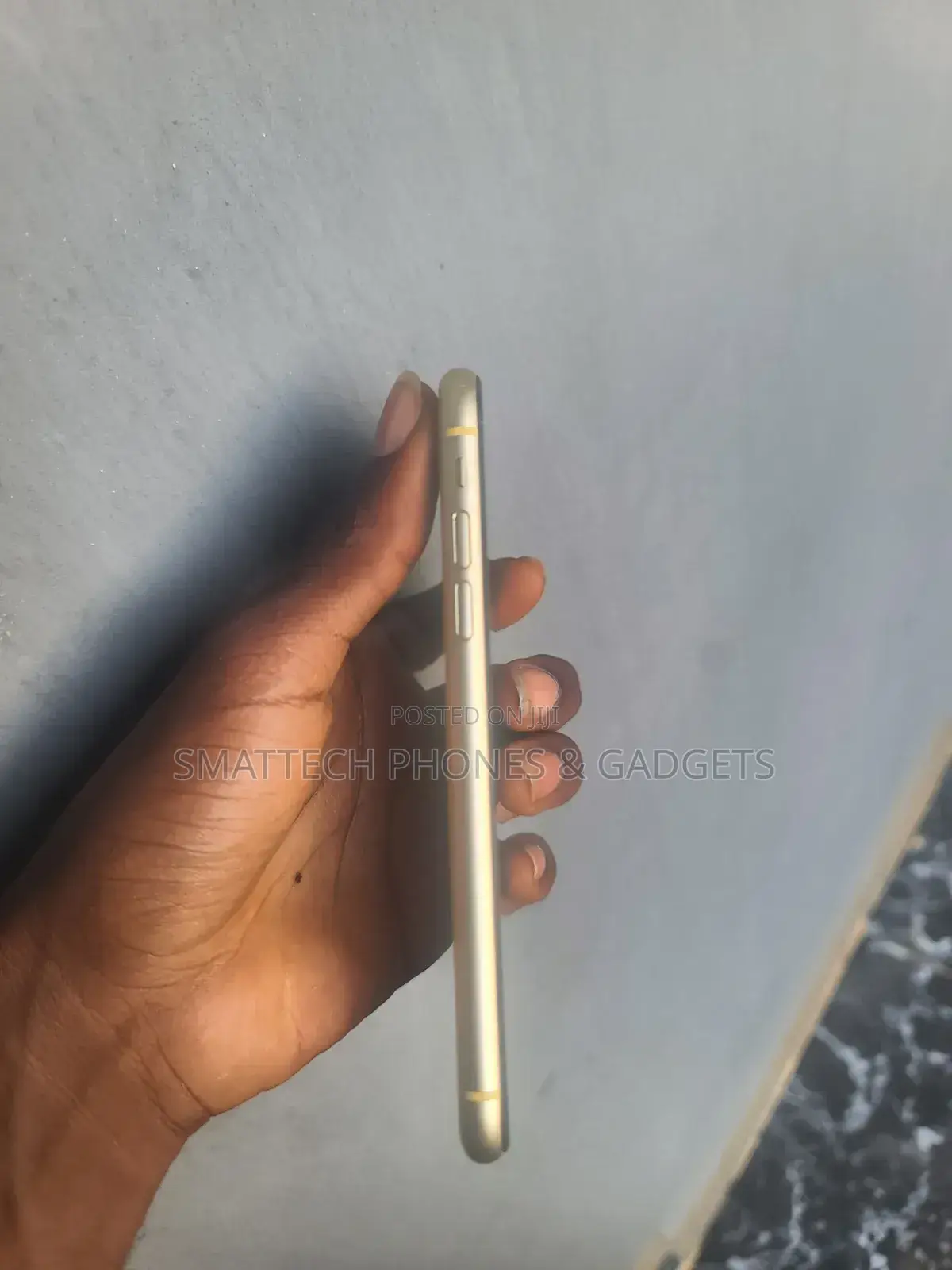 Apple iPhone XR 64 GB Yellow