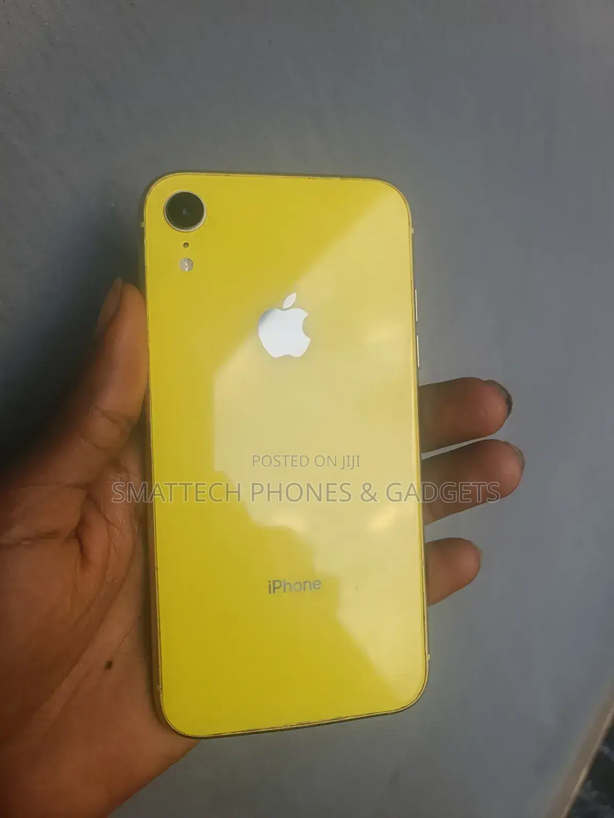 Apple iPhone XR 64 GB Yellow