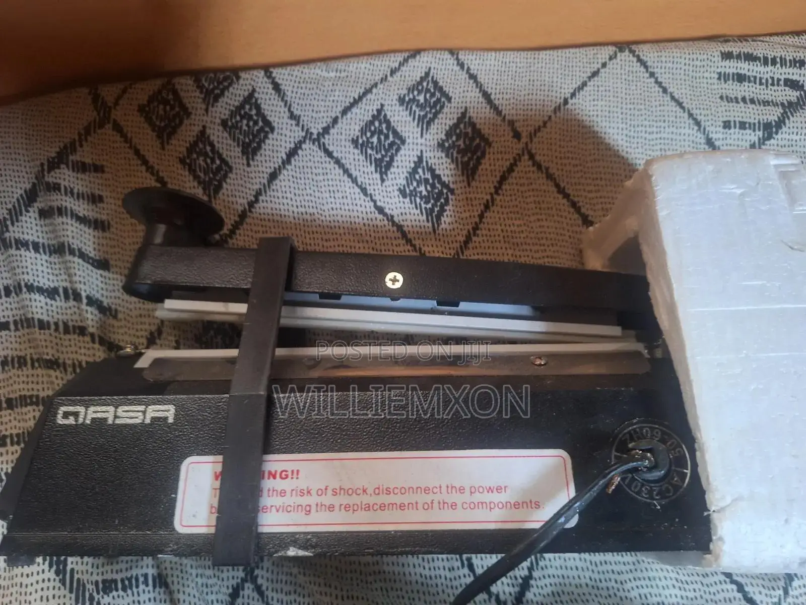 Qasa Nylon Sealing Machine
