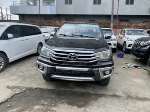 Toyota Hilux 2019 Black