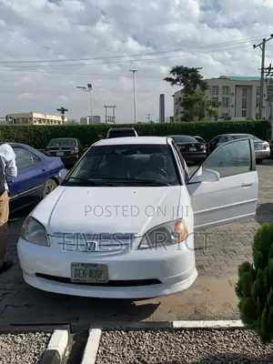 Honda Civic 2004 White