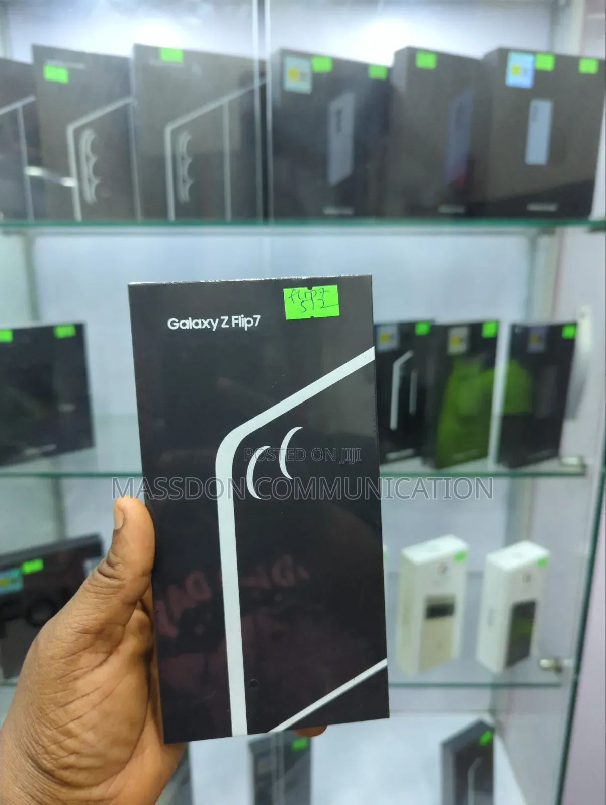 New Samsung Galaxy Z Flip7 512 GB Red