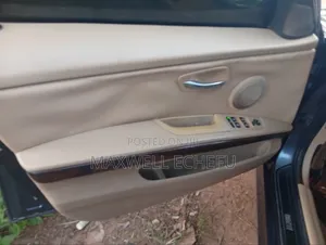 BMW 323i 2008 Gray