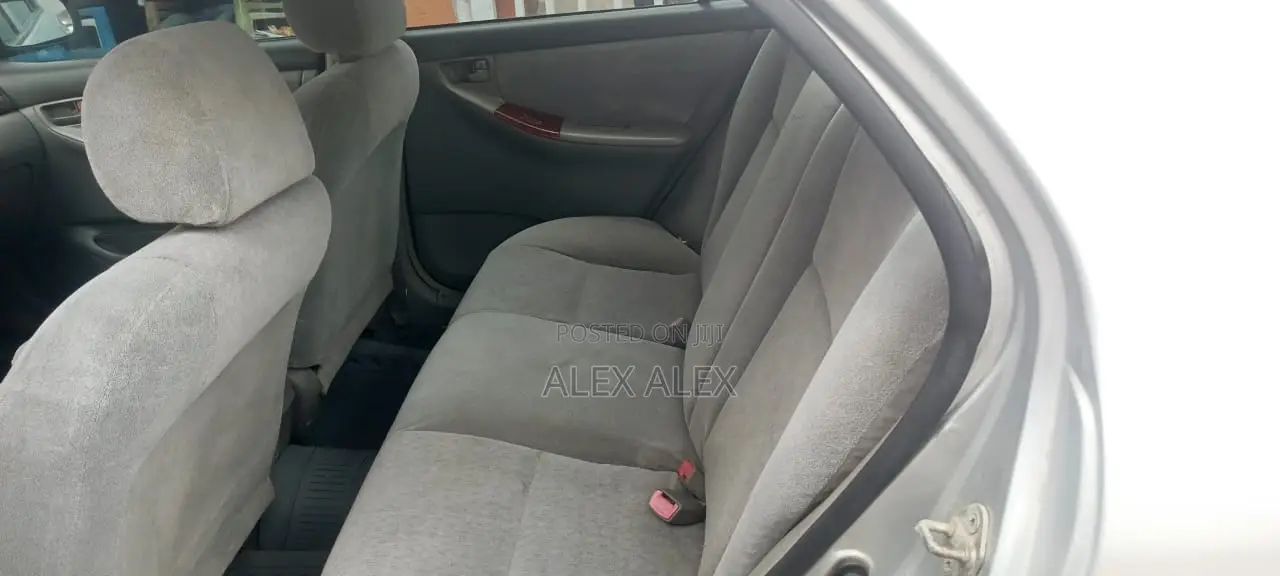 Toyota Corolla 2006 Silver