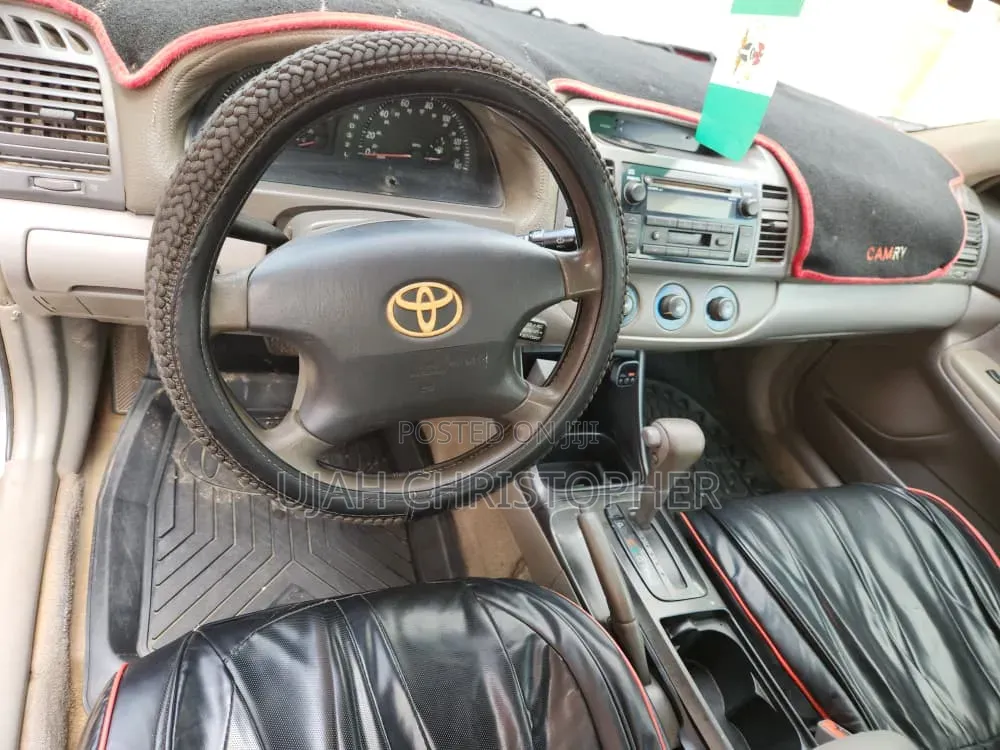 Toyota Camry 2003