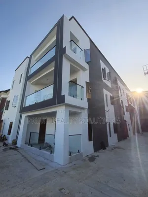 3bdrm Apartment in 𝐂𝐡𝐞𝐯𝐫𝐨𝐧 𝐝𝐫𝐢𝐯𝐞, Chevron for rent