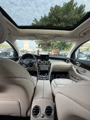 Mercedes-Benz GLC-Class 2017 White