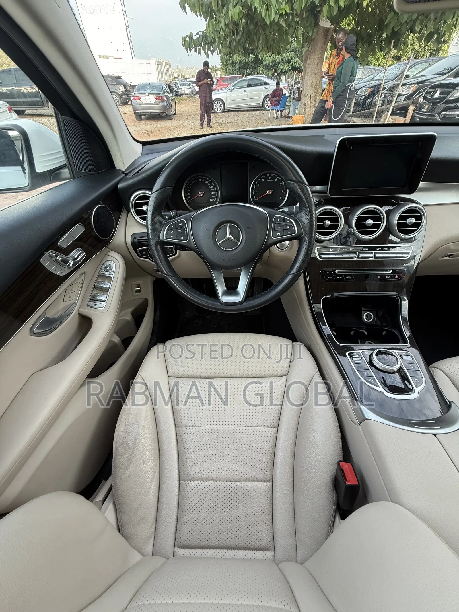 Mercedes-Benz GLC-Class 2017 White