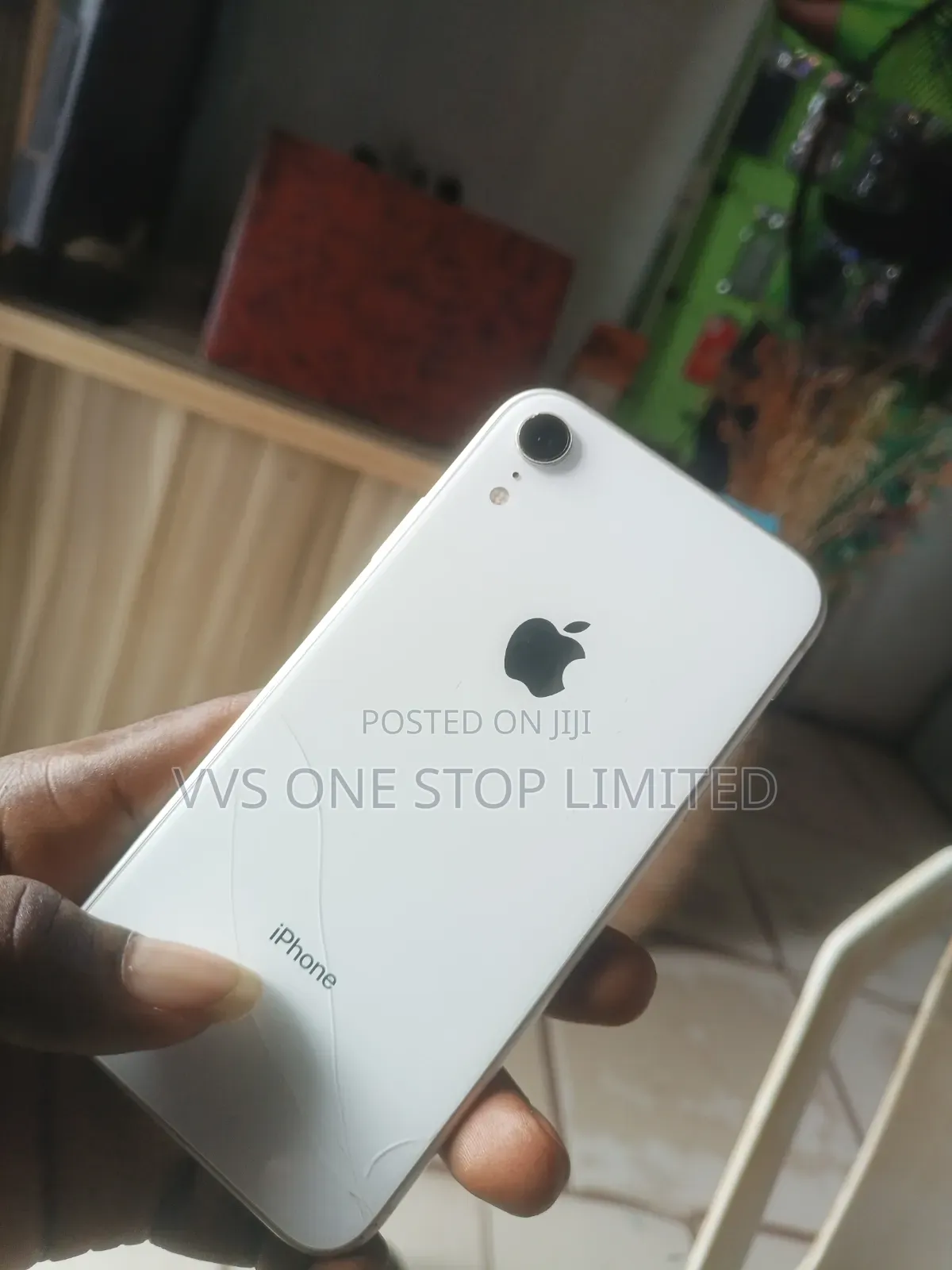 Apple iPhone XR 64 GB White