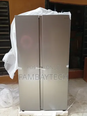 Never-Used Hisense Side-by-Side 518Litre Fridge & Freezer