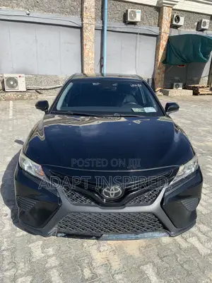 Toyota Camry SE (2.5L 4cyl 8A) 2019 Black