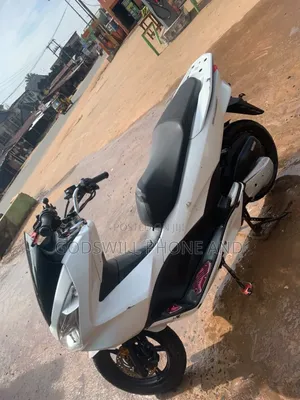 Honda 2017 White