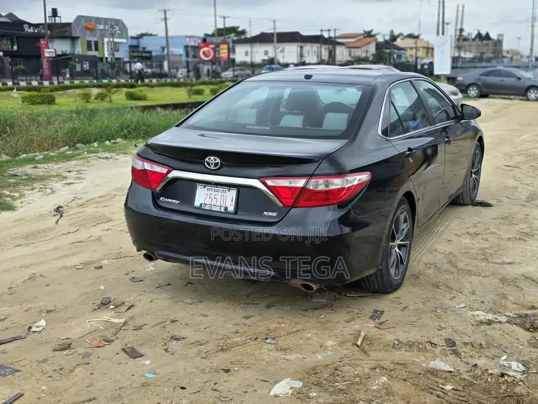 Toyota Corolla 2017 Black