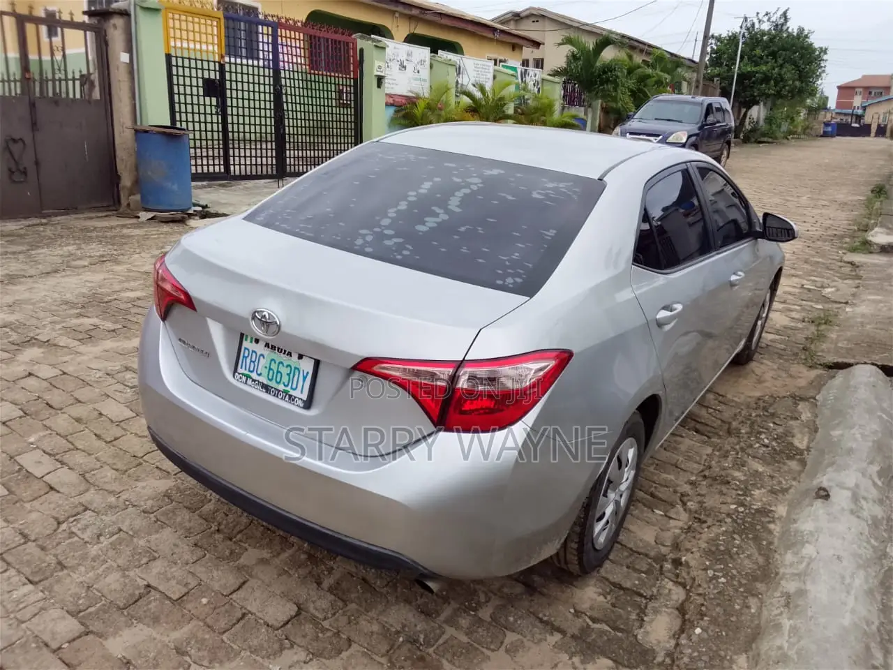 Toyota Corolla 2017 Silver