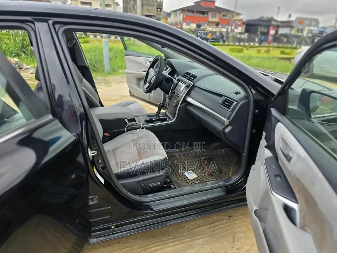 Toyota Corolla 2017 Black
