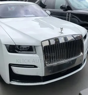 New Rolls-Royce Ghost Black Badge 2024 White