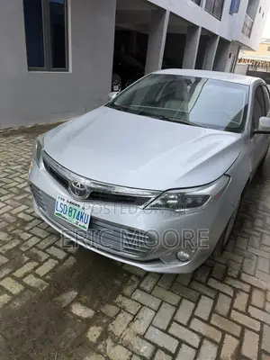Toyota Avalon XLE Sedar FWD (3.5L 6cyl 6A) 2013 Silver