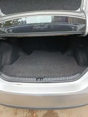 Toyota Corolla 2017 Silver