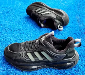 Akube/Thrift Men Causal Sneaker