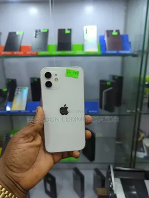 Apple iPhone 12 128 GB White