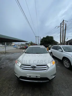 Toyota Highlander 2012 White