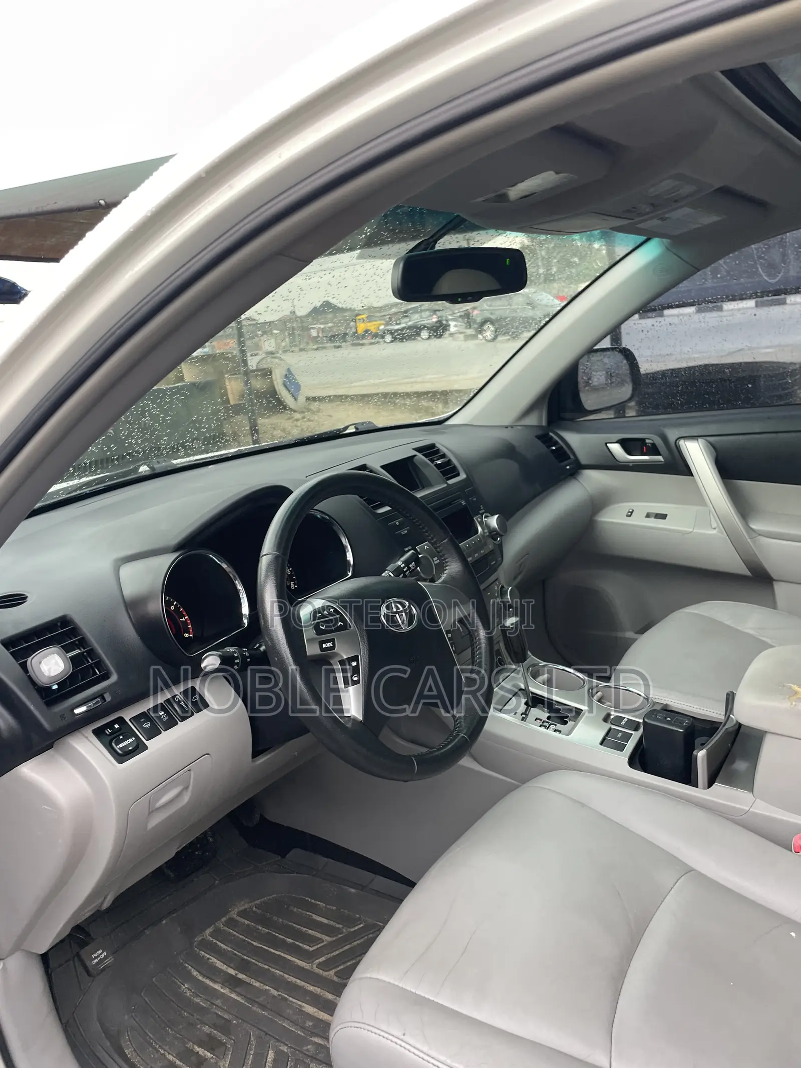 Toyota Highlander 2012 White