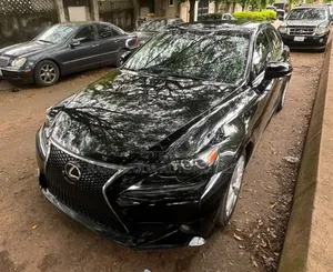Lexus IS 300 AWD 2017 Black