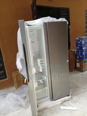 Authentic Hisense Double-Door RC-67WSI Refrigerator