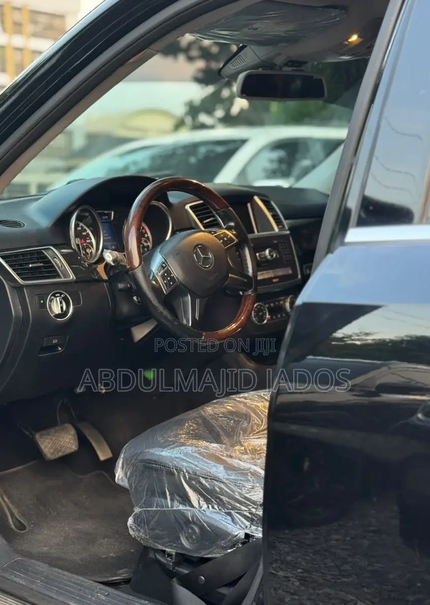 Mercedes-Benz M Class 2015 Black
