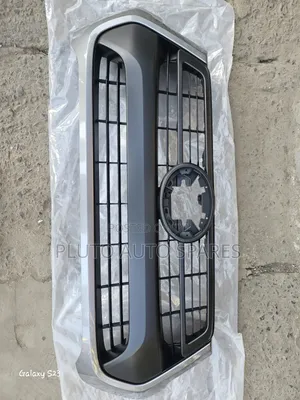Hilux 2020 Adventure Front Grille Assembler