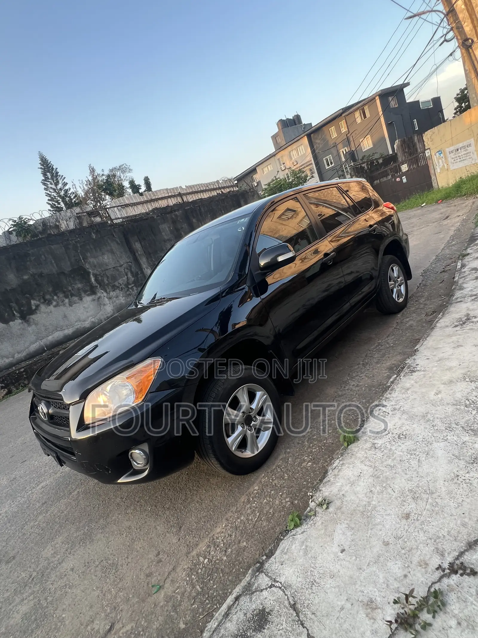 Toyota RAV4 2012 Black
