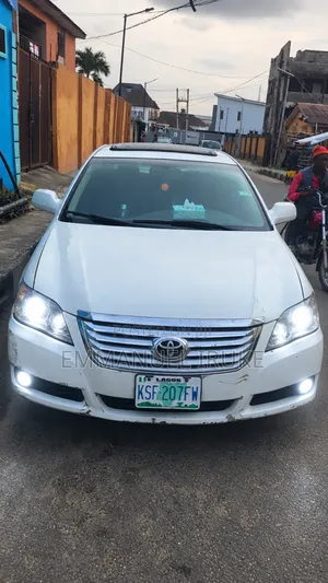 Toyota Avalon Limited Sedan FWD (3.5L 6cyl 6A) 2008 White