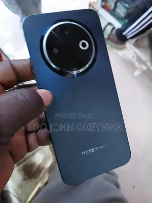 Tecno Spark 30C 128 GB Black