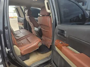 Toyota Tundra SR5 Double Cab 6.5' Bed 2024 Black