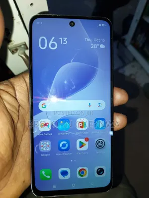 Infinix Hot 60i 128 GB Silver