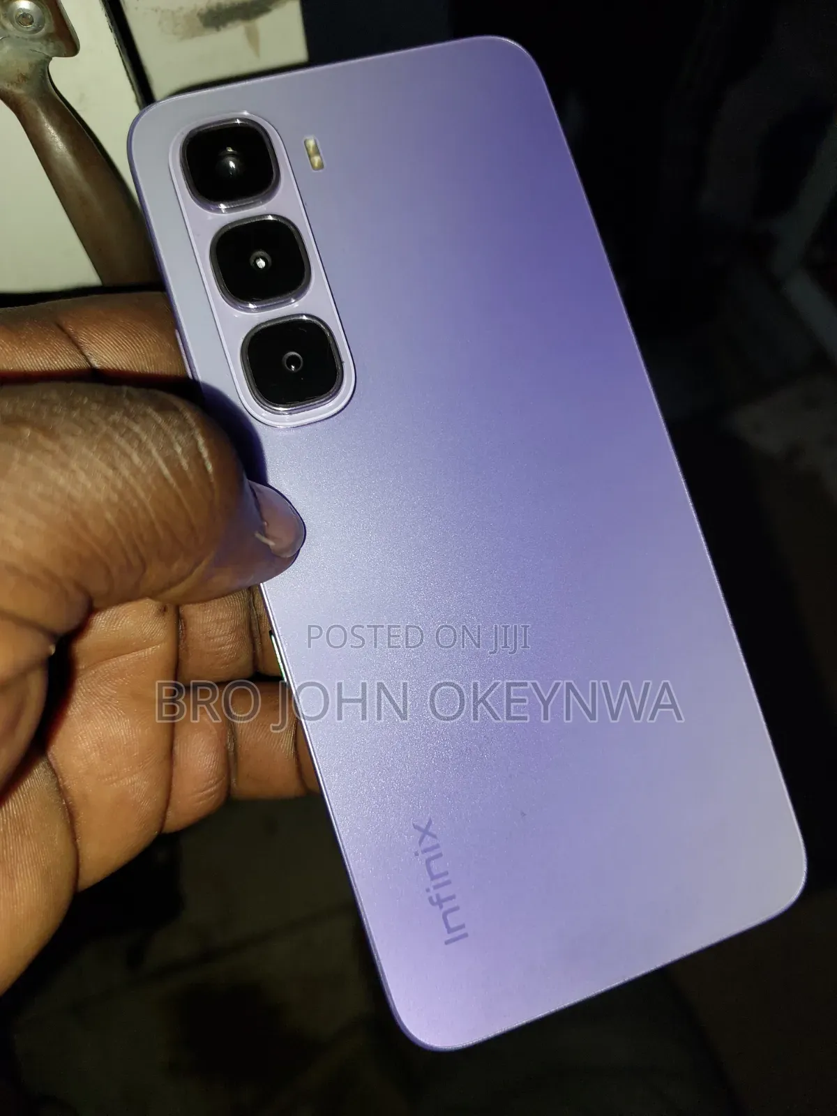 Infinix Hot 60i 128 GB Silver