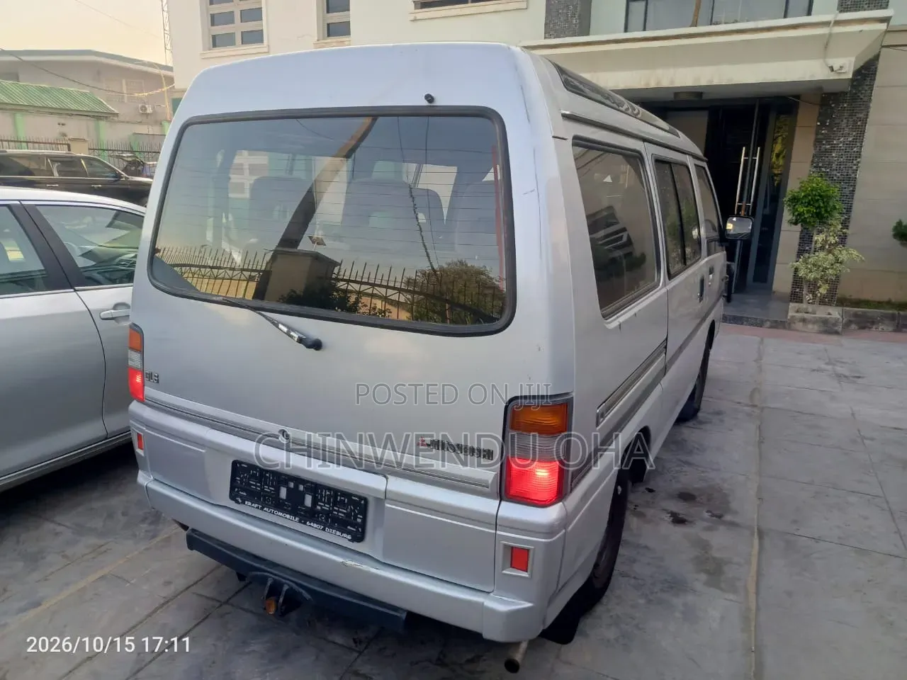 Mitsubishi L300 2003 Silver