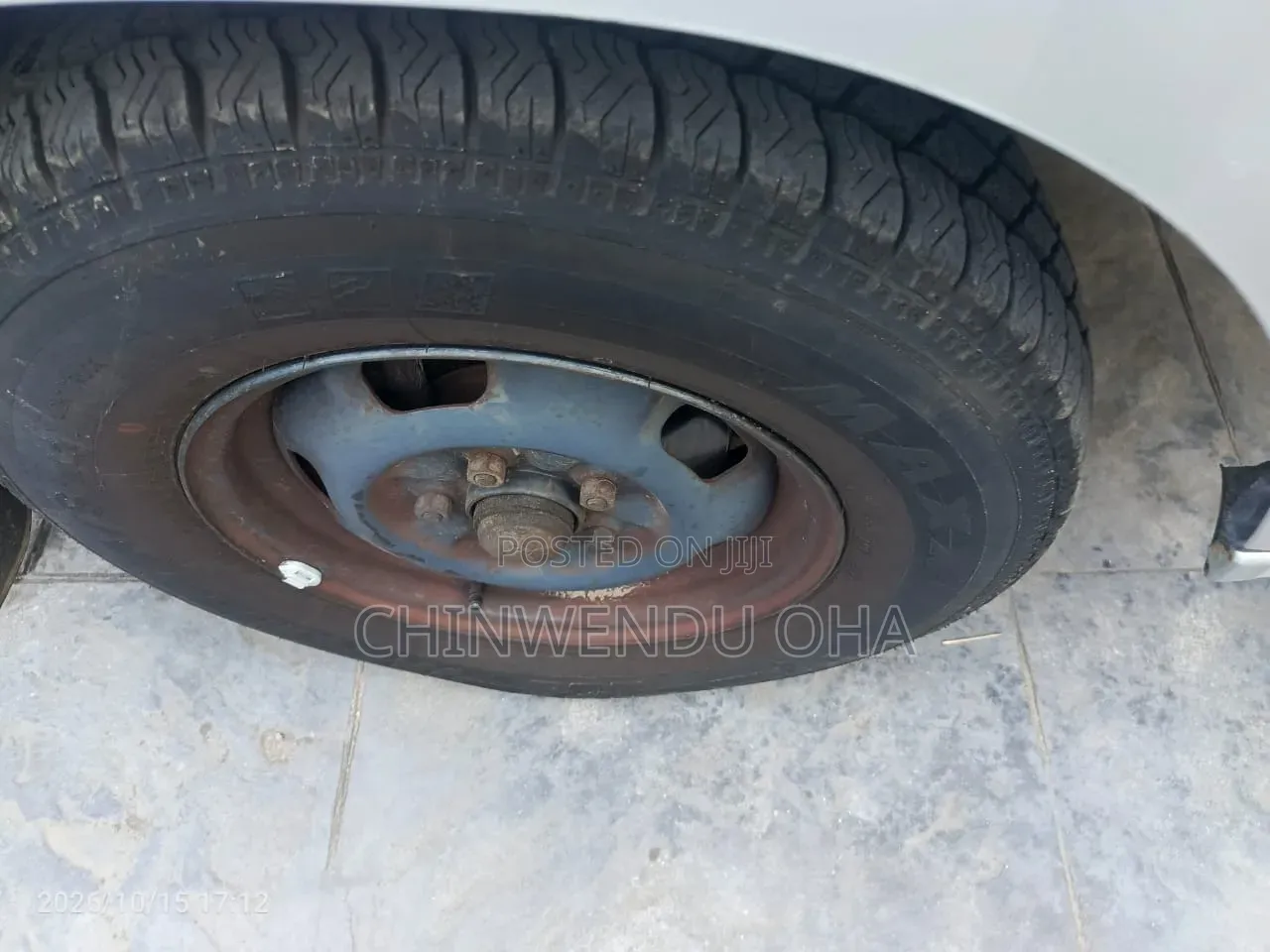 Mitsubishi L300 2003 Silver