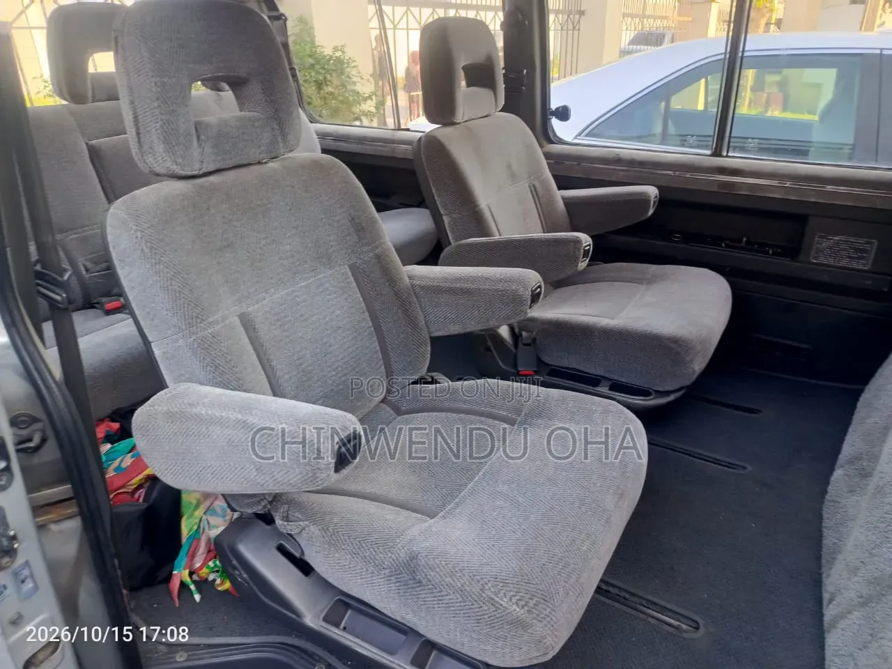 Mitsubishi L300 2003 Silver