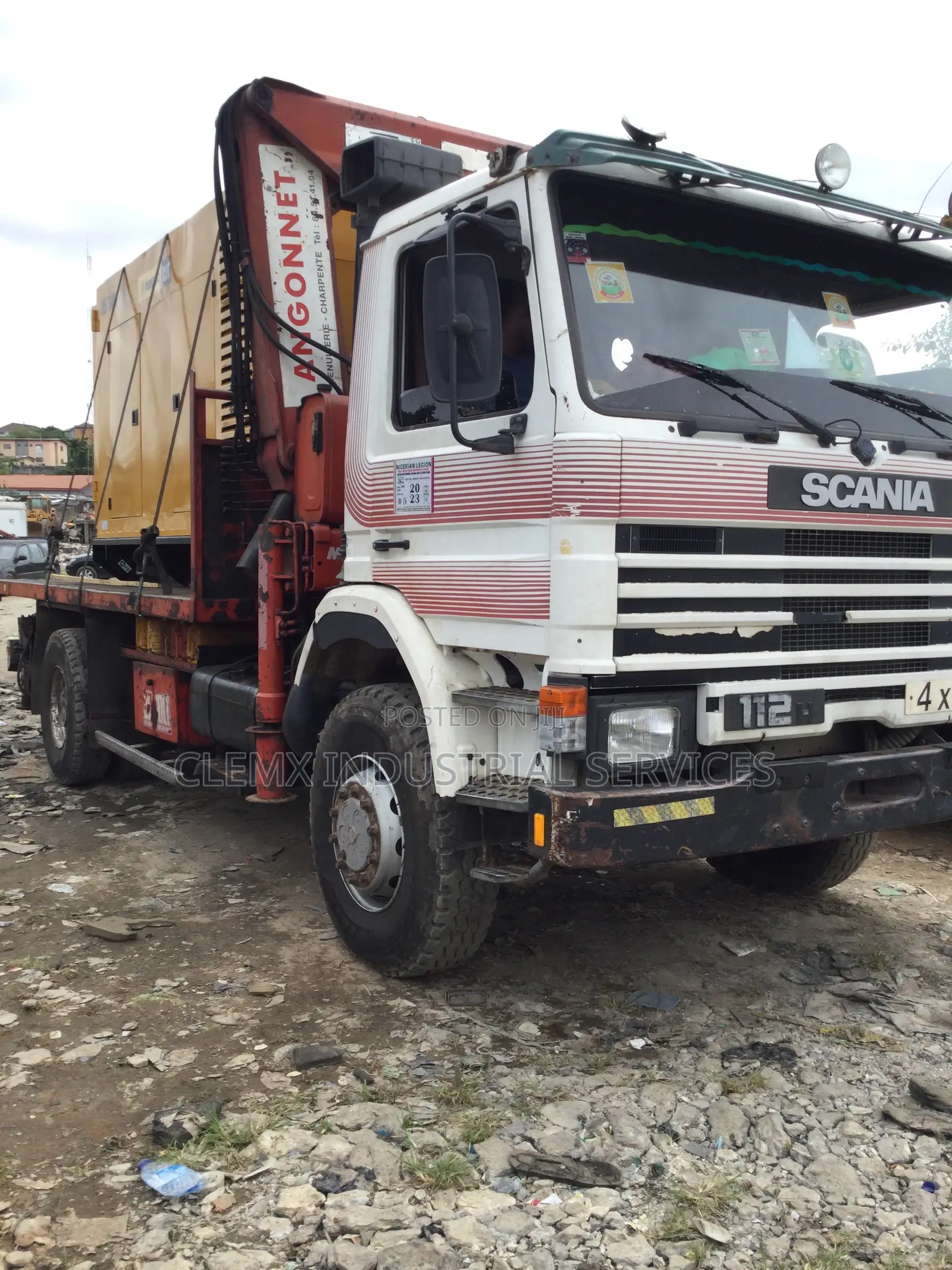Heavy Lifting Hiab Truck Services