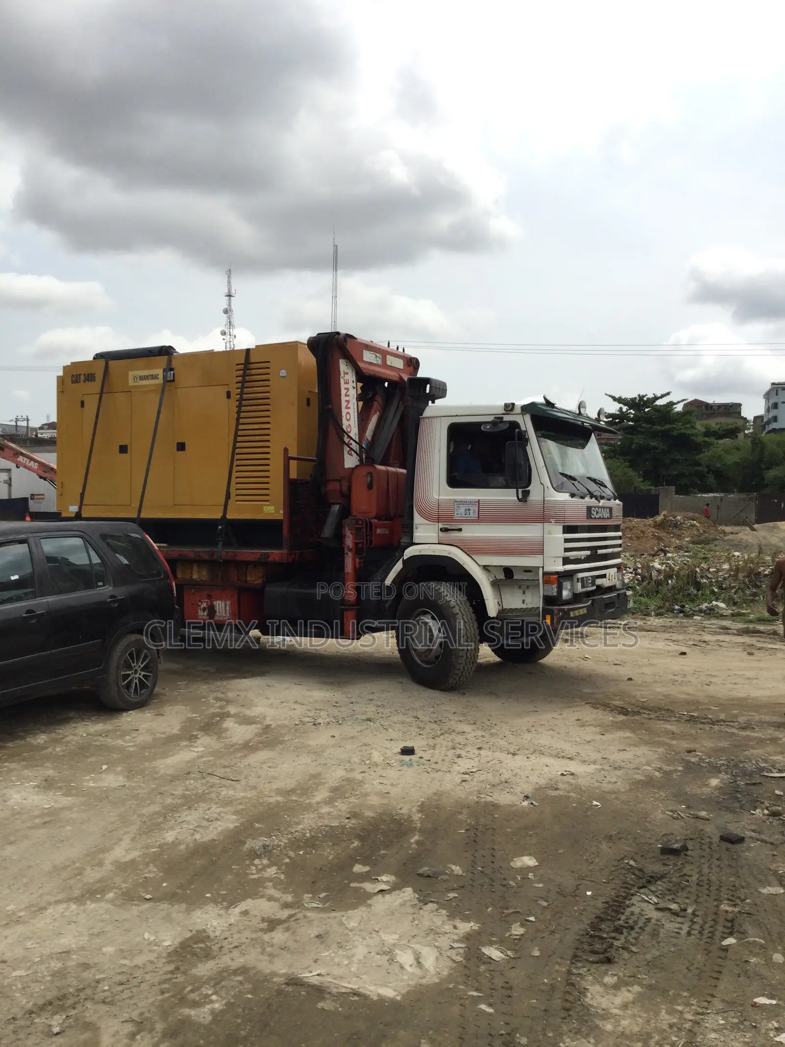 Heavy Lifting Hiab Truck Services