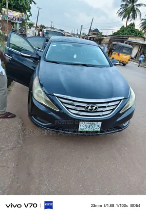 Hyundai Sonata GLS Sedan FWD (2.4L 4cyl 6A) 2013 Gray