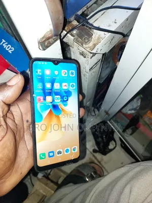 Tecno Spark 7 32 GB Silver